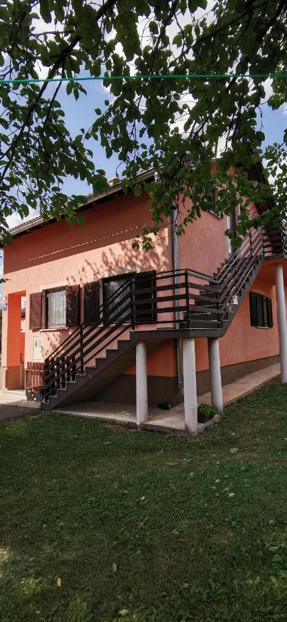 Apartman Deda 拉科维察 外观 照片